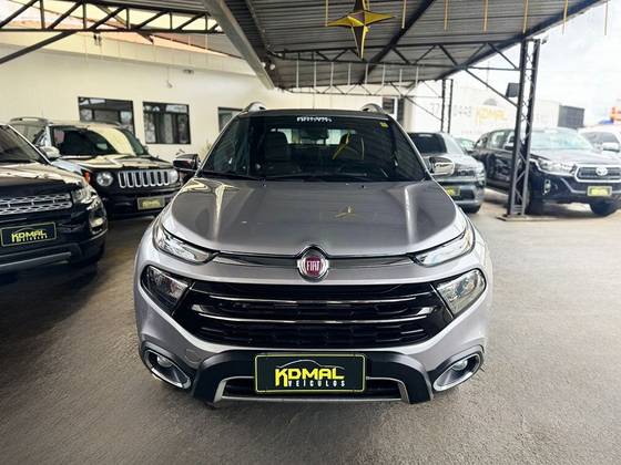 FIAT TORO 2.0 16V TURBO DIESEL RANCH 4WD AT9